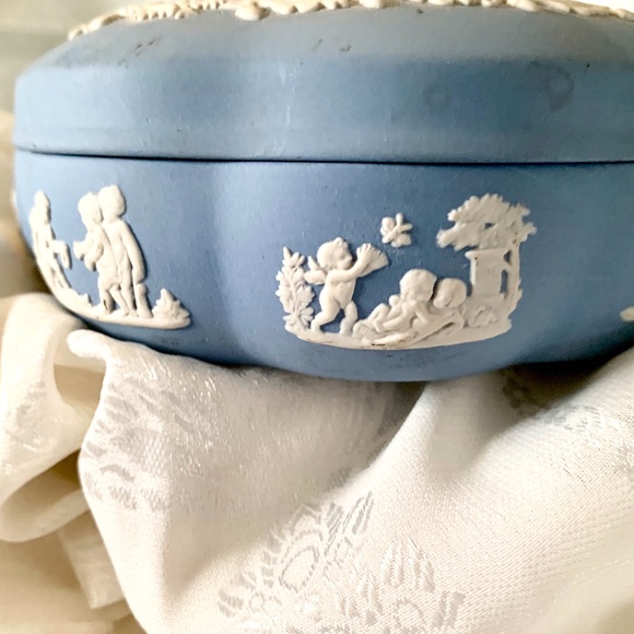 🎁 LARGE JASPERWARE WEDGEWOOD - VTG RARE - Picture 5 of 7